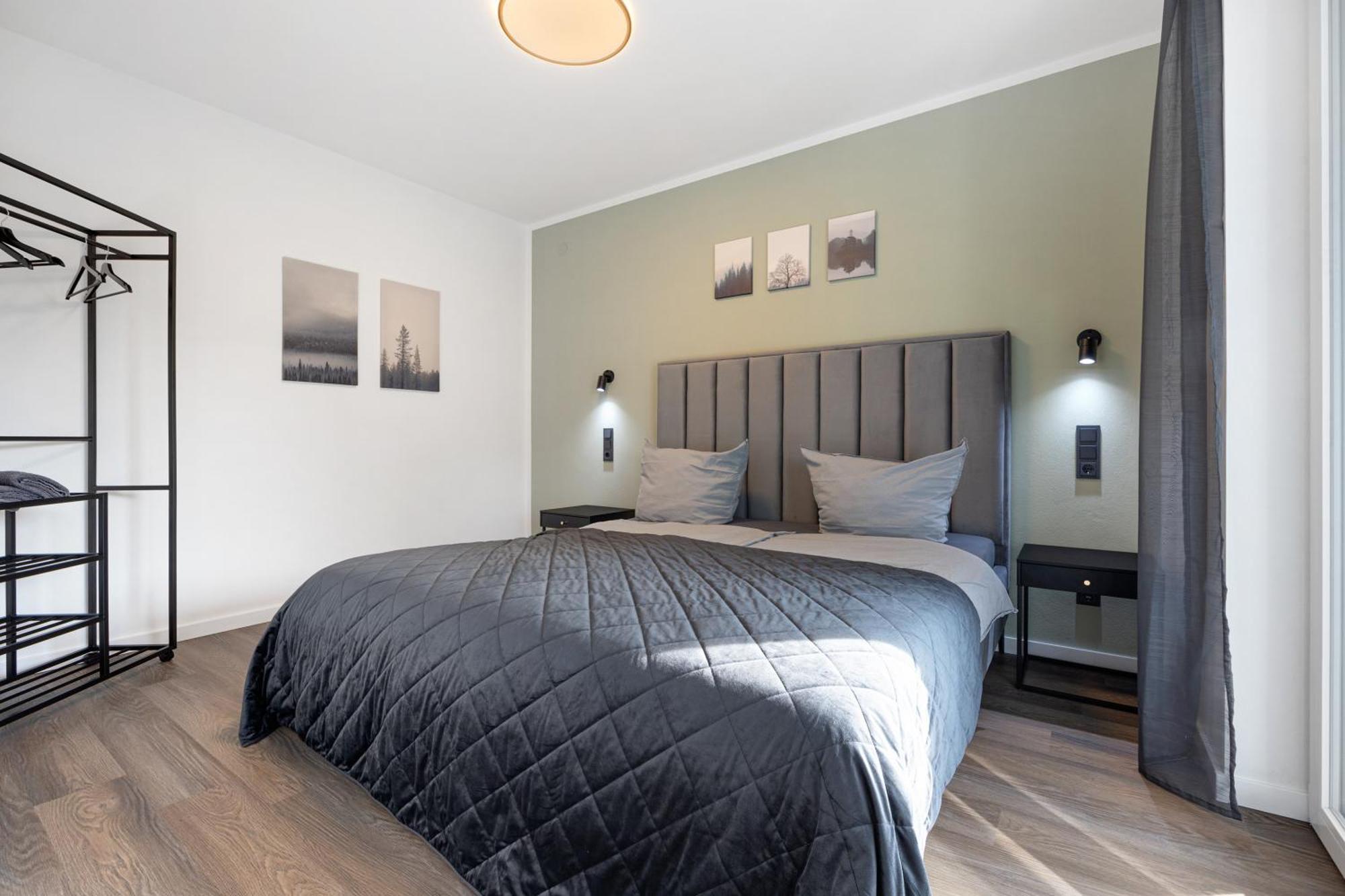 Apartment Egge 7g Viaduktblick, Balkon Altenbeken