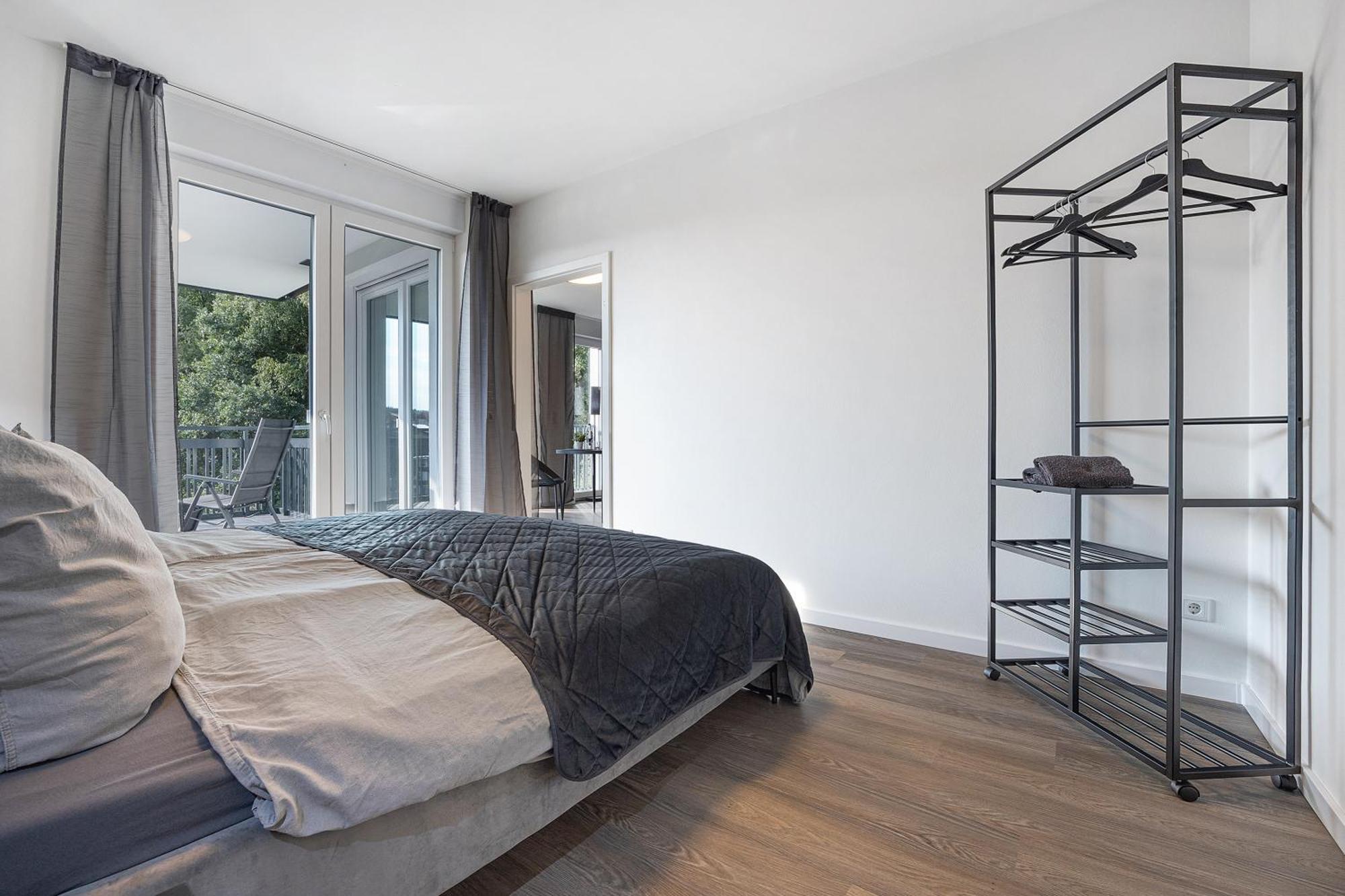 Egge 7g Viaduktblick, Balkon * Altenbeken
